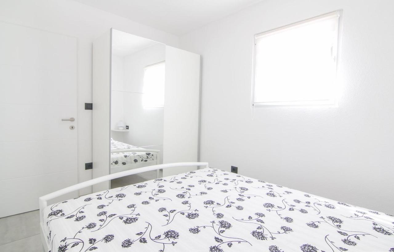 New Family 2 Bedroom Apartment Воднян Екстериор снимка